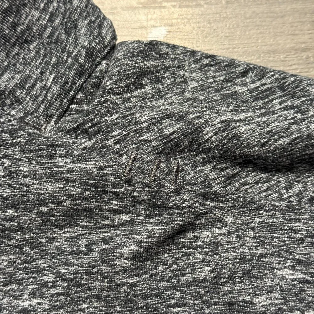 Lululemon Men's Surge Warm 1/2 Zip - Black/White - Picture 4 of 8